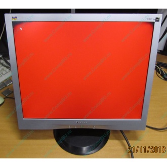 Монитор 19" ViewSonic VA903 с дефектом изображения (битые пиксели по углам) - Волгодонск.